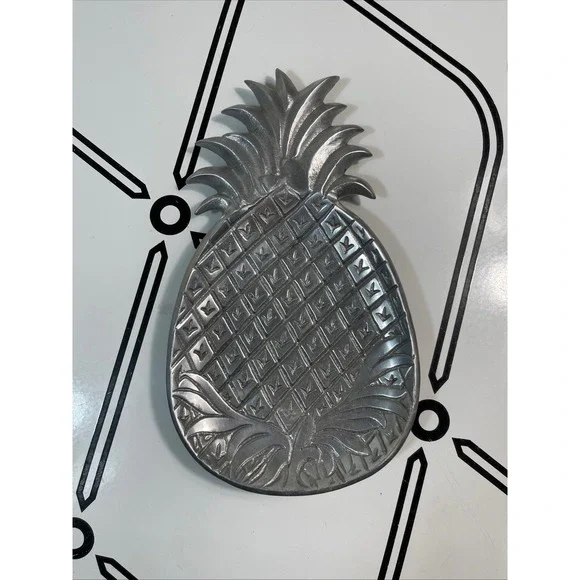 Pineapple‑Shaped Metal Serving Tray Made in‎ India 11¾″ x 6½″ Tropical Decor