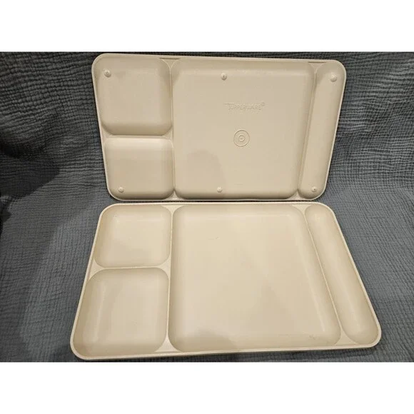 2 Vintage Tupperware Almond 1535-4, Divided Food Trays Dinner Lunch Trays