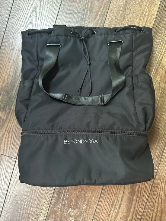 Beyond Yoga Black Drawstring Tote Backpack