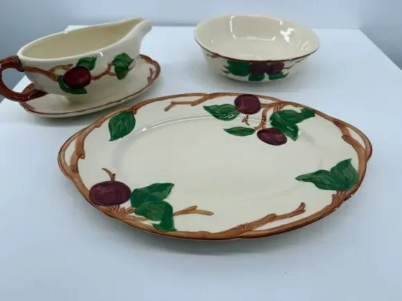 Franciscan Apple Platter Serving Bowl Gravy Boat Underplate Vintage USA Set