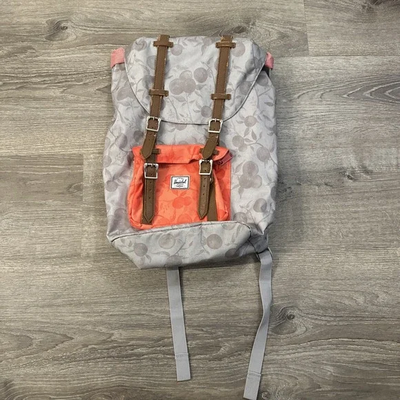Herschel Backpack Little America Cinch Bag With Buckles And Laptop Pocket Floral