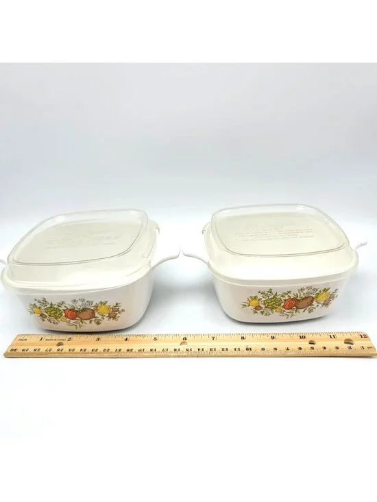 2 Corning Ware Spice Life 2 3/4 Casserole Dish Bowls P43B Plastic Lids Onion