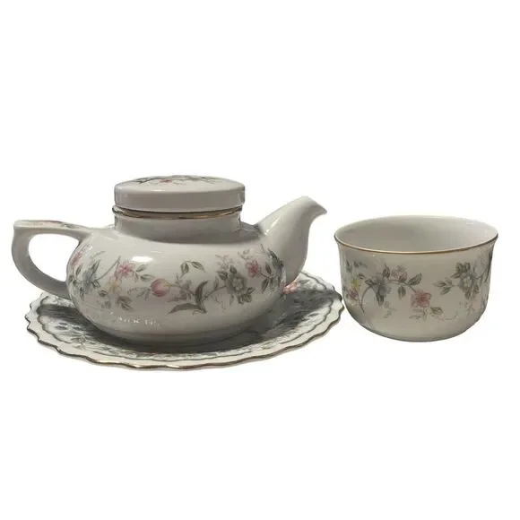 Andrea By Sadek Serve Tea Pot with Lid, Cup And Plate Porcelain Set