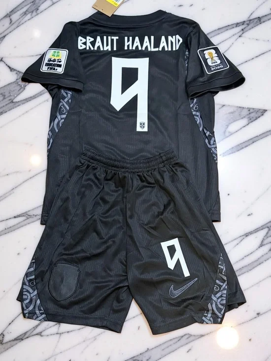 Erling Haaland Norway 2026 Away Kids Soccer Jersey Shorts Set #9 Youth World Cup