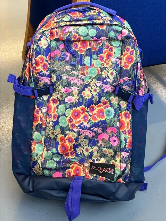 JanSport Floral Gnarly 25”Backpack - Purple Multicolor