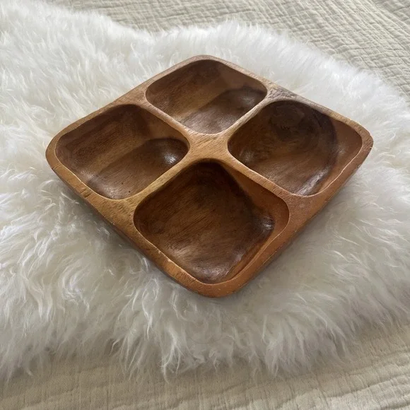 Mid-century Wood‎ 4-Section Serving Dish Acacia Wood