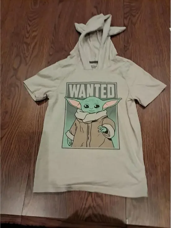 Star‎ Wars Offical Yoda Ears Hood. Boys Size 8  Adorable Mandalorian