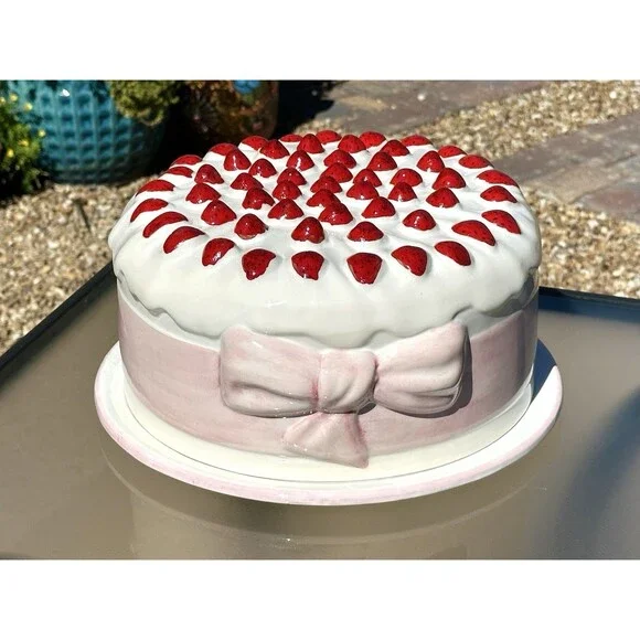 Unique Vintage Strawberry Shortcake Ceramic Cake Plate Dome Cover w/ Pink Bow