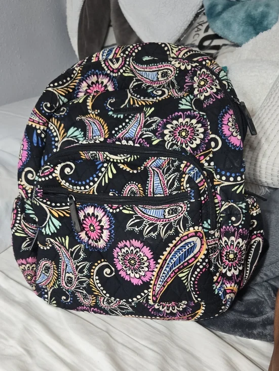 VERA BRADLEY Lighten Up Essential Backpack Bandana Swirl Pattern Computer Bag