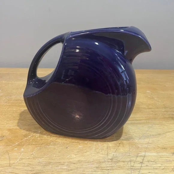 Fiesta Large Disk Pitcher Plum‎ Purple Ceramic Art Deco Water Jug 2nd