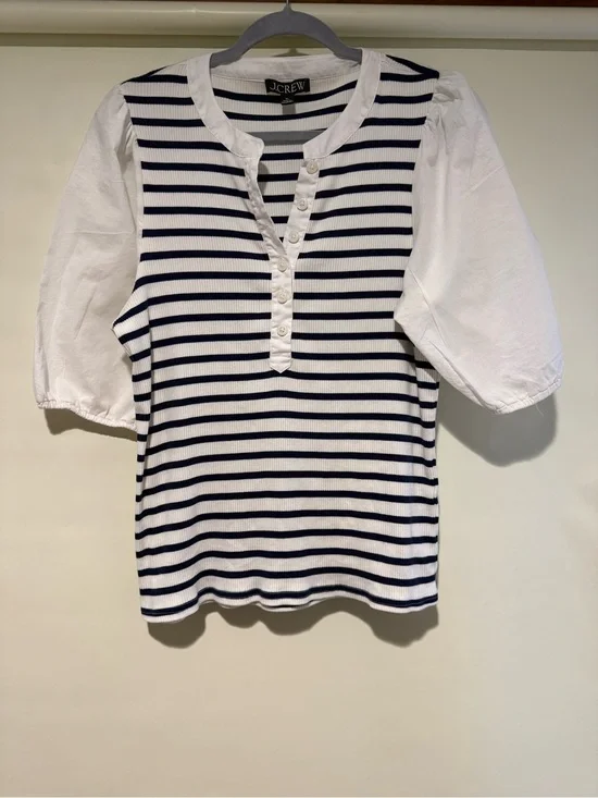 J Crew Ribbed Striped  Navy Blue / White Henley Top with Cotton Puffy Sleeves XL