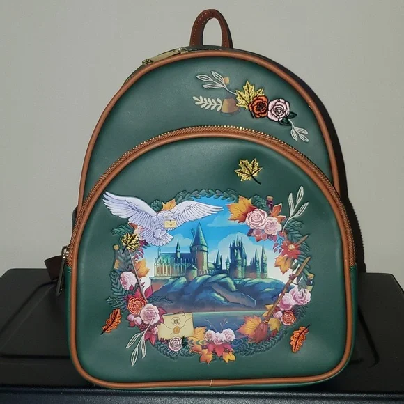 Boxlunch Exclusive Hogwarts Harry Potter Backpack