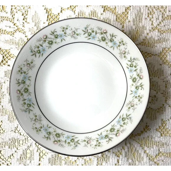 Noritake Savannah Fine China Berry Bowls Set Of 4 Floral Design 2031 Japan VGC