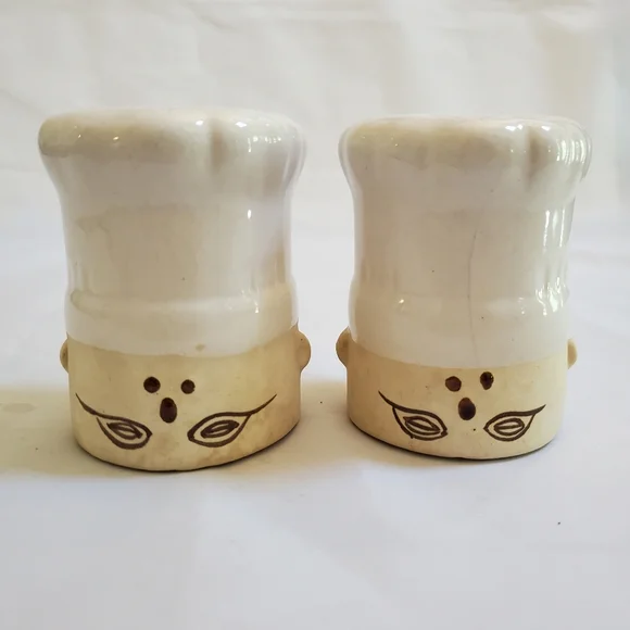 Vintage Chef Hat Head Salt & Pepper Shakers
