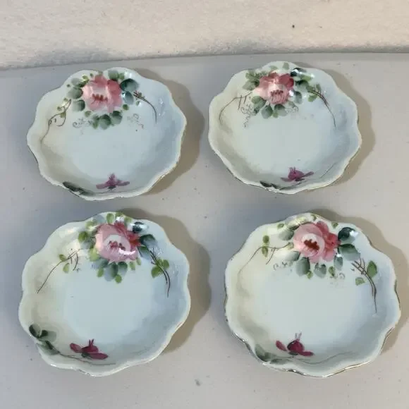 Vtg Japan Porcelain Hand Painted Roses Gold Gilt Scalloped Edged Berry Bowl Dish