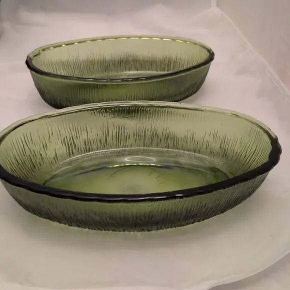 Vintage 1975 FTD Avocado Green Oval Glass Bowls - Set of 2 Bark Textured Mid...