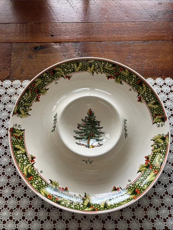 Spode Christmas Tree Chip & Dip Serving Bowl - Green/Red