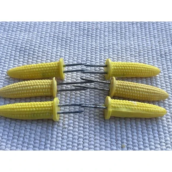 Vintage Corn On The Cob Holders Set Of 7 Yellow Corn Handles BBQ Kitchen