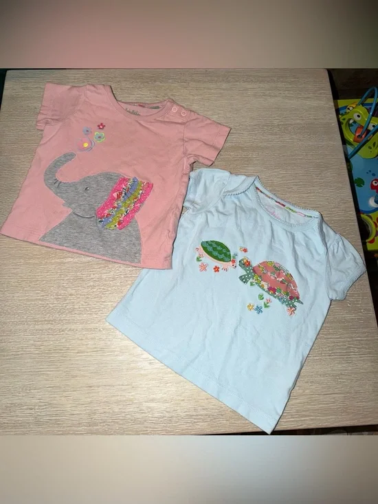 Bundle of 2 Baby Boden Novelty t-shirts size 6-12 months