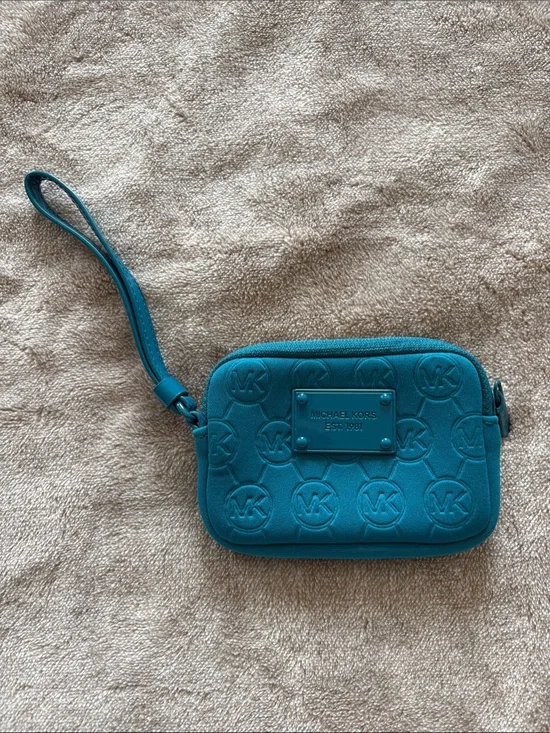 Michael Kors Teal Wallet/Cards and Coins/Wristlet - Teal