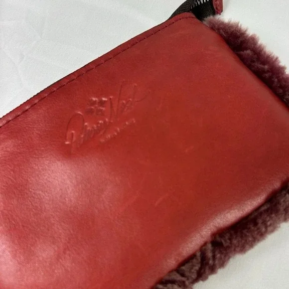 Patricia Nash‎ Red Leather Sherpa Trim Wristlet Wallet Clutch Bag Fall Holiday