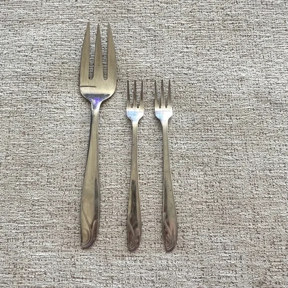 Vintage N.S. Co. Finale Stainless Steel Serving Fork‎ and 2 Cocktail Forks Japan