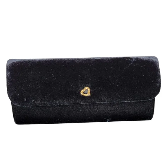Victoria's Secret Black Velvet Clutch‎ Purse with Gold Heart Accent Nwot