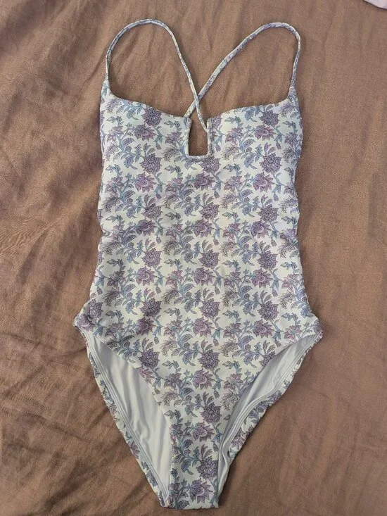 NWT J.Crew Mira Classic Sculpt One-Piece Swimsuit Purple Paisley SIZE 10