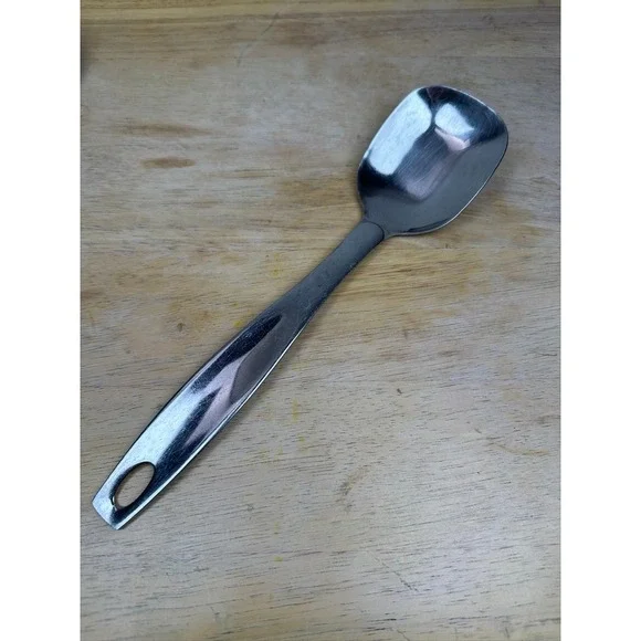 Oneida Stratford Casserole Spoon Silver Stainless Steel‎ Flatware Modern Serving