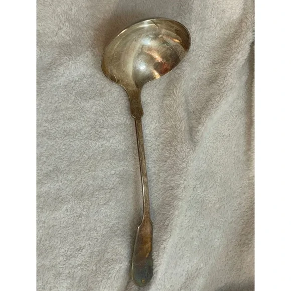 Bailey Banks & Biddle Co Fine Silver Plate Ladle Vintage Fiddle Handle Serving