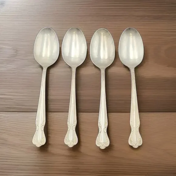Rogers Brothers Daybreak Elegant Lady Set of 4 Tablespoons Reinforced Plate IS