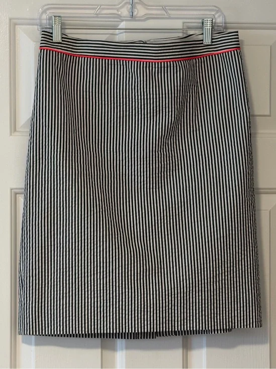 J.Crew “The Pencil Skirt” – Black & White Seersucker Stripe, Size 8