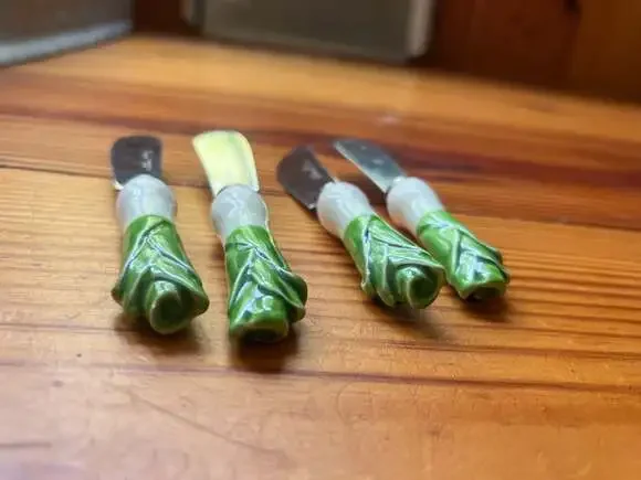 Vintage Shafford Stainless Steel Vegetable Canapé Knife Spreaders - Set of 4