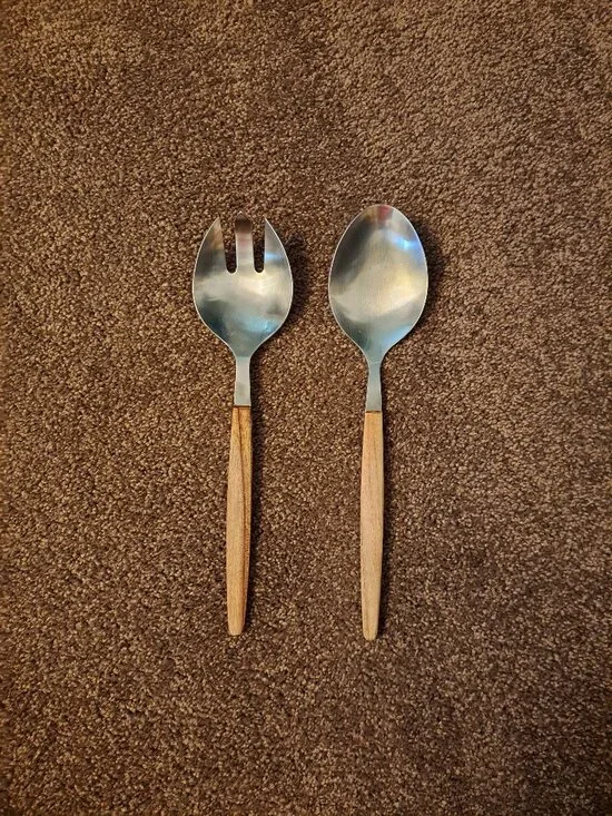 Vntg mid-century modern salad servers,stainless steel w/tapered wooden handles