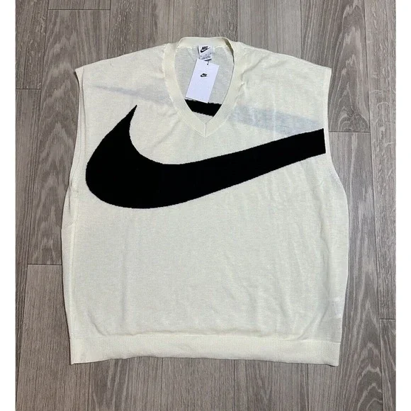 Nike Golf V-Neck Sweater Vest Cream With Black Swoosh Size XL (FD2873-113)