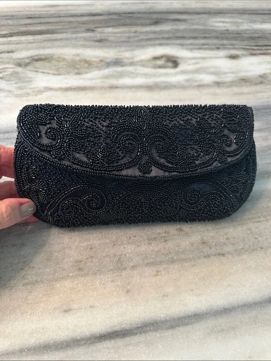 Vintage GUY D’LYS SATIN AND GLASS BEAD EVENING BAG -HANDMADE IN FRANCE 🇫🇷