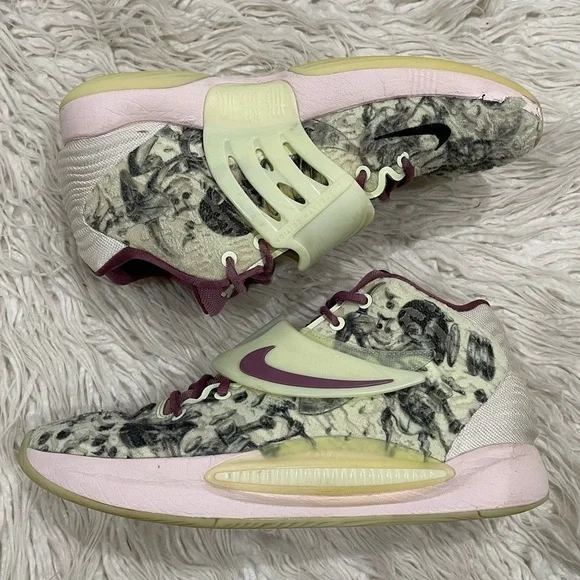 Nike Kevin Durant KD14 Surrealism Glow Sole Lime Ice Light Mulberry 300 Sneakers