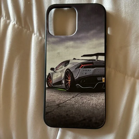 Used once.  iPhone 13 Pro Max case