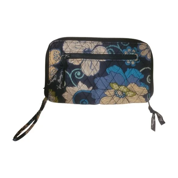 Vera Bradley Blue Floral  Wristlet Wallet Clutch‎
