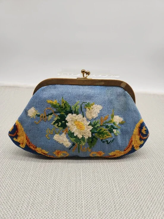 Koret Vintage Purse Floral Needlepoint   Leather Lined Brass Hardware Clutch