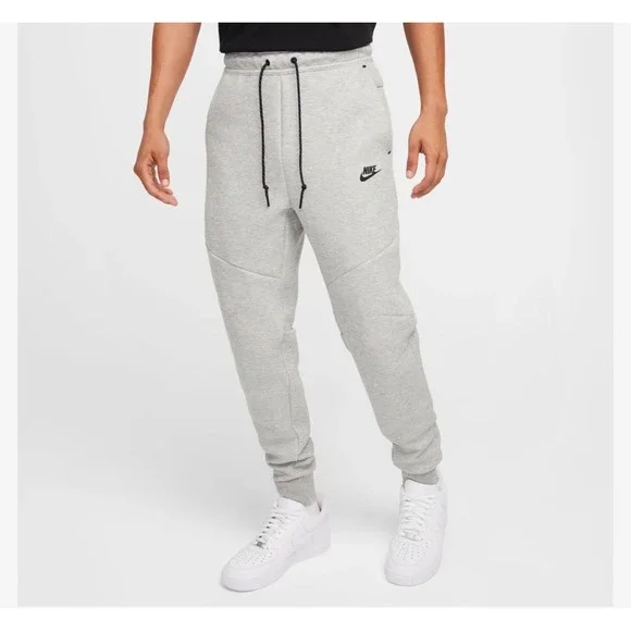 Nike Tech Fleece Joggers Mens Medium Gray Tapered‎ Drawstring Sweatpants