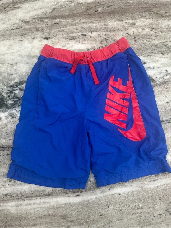 Nike Swoosh Logo Boys SWIM TRUNKS Shorts Large Bathing Suit Sewn In Mesh Liner