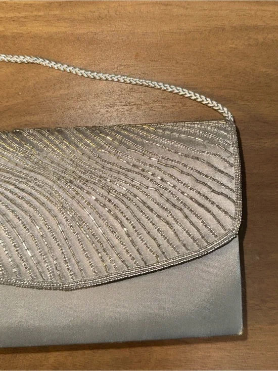 Vintage Elegant Beaded Evening Clutch