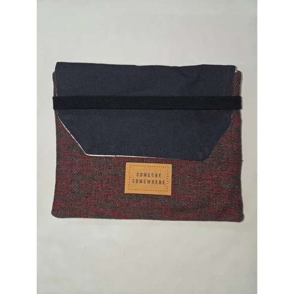 Someone Somewhere Delta Artisan Woven Travel Pouch Navy Burgundy 8x6