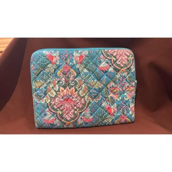 Paradise Laptop Soft Case Quilted Cotton  with Zipper