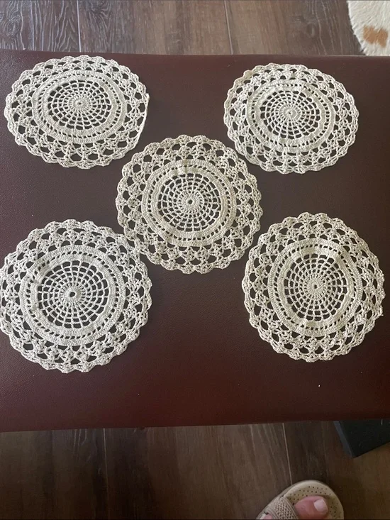 VTG Hand Crafted Cream Crocheted Round Doilies - Set of 5