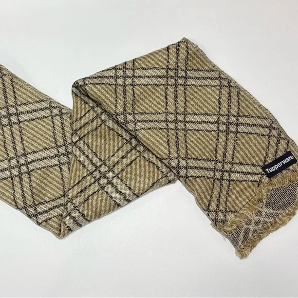 Tupperware‎ NWOT Unisex Scarf-14