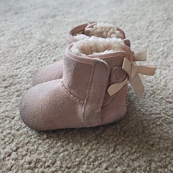 UGG Pink Jessie Bow Baby Booties Size 2/3
