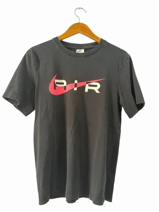 Nike Air Mens T-Shirt Black Red Swoosh Logo Graphic Short Sleeve Cotton Small