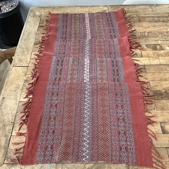 4 Vintage Linen Placemats 13in x 18in Hand-Woven Geometric Tasseled
